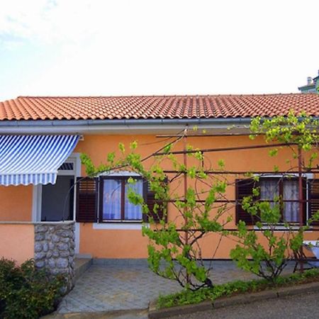 סנג' Apartments Adrialina מראה חיצוני תמונה
