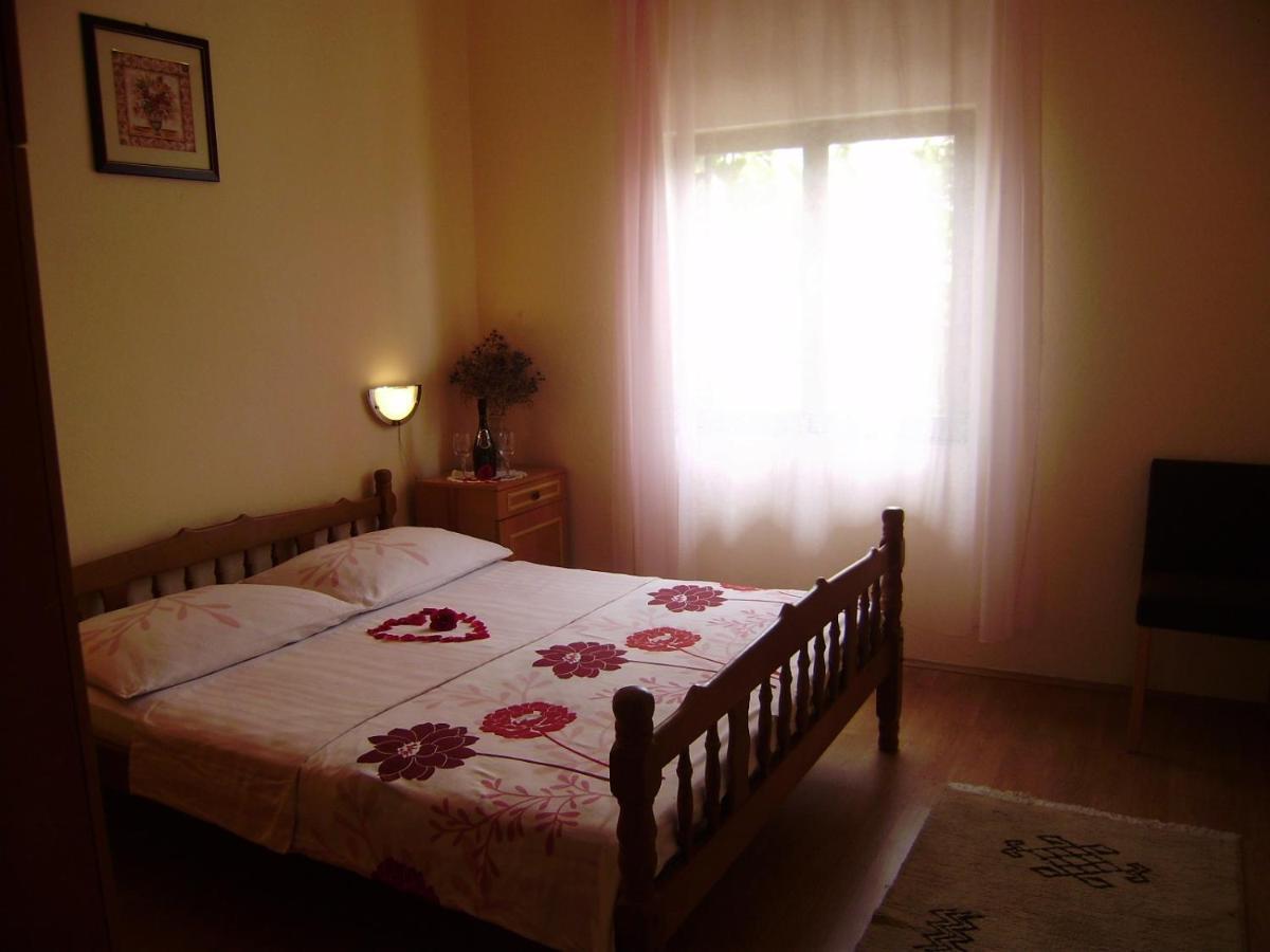 סנג' Apartments Adrialina מראה חיצוני תמונה